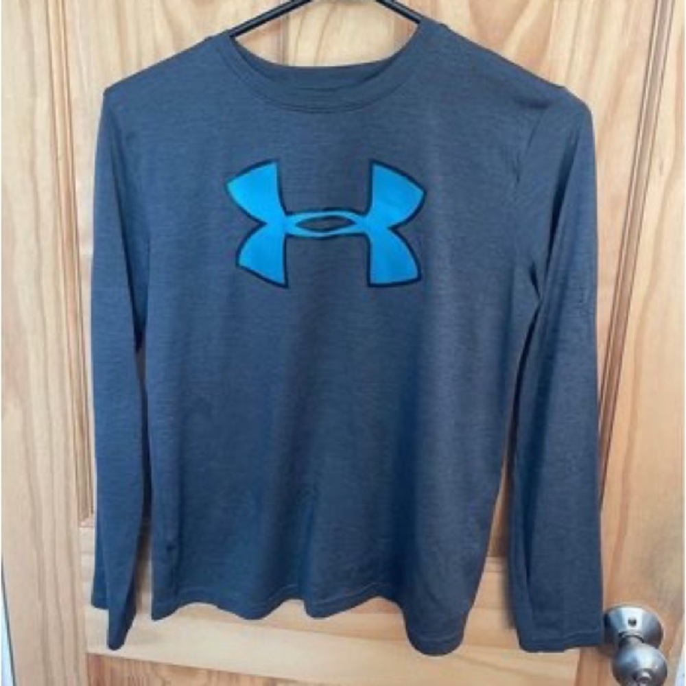 Like New, Boy’s Size Youth Large Under Armour Long Sleeve Shirt